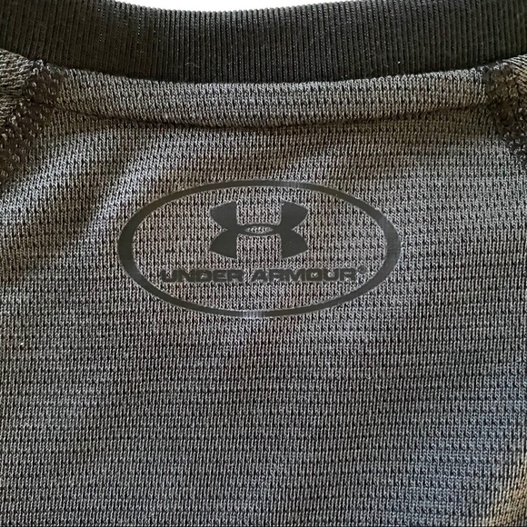 SOLD! 💚Under Armour Threadborne Long Sleeve Tee - Picture 6 of 8